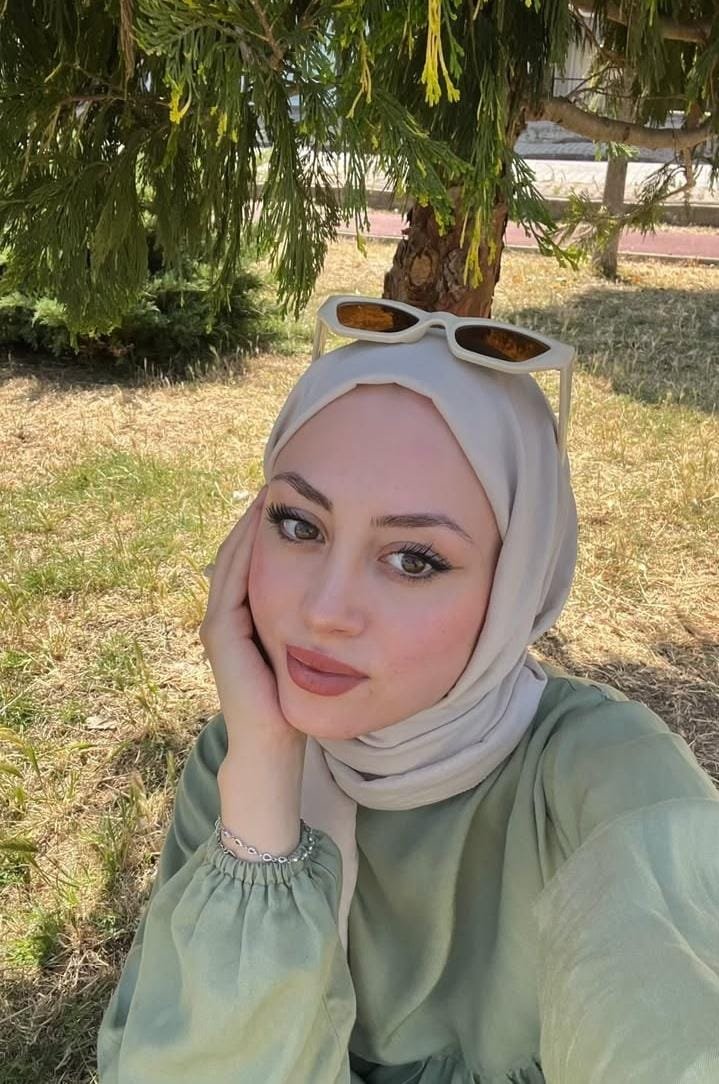 Kırıkkale Bakımlı Escort Bayan Emel